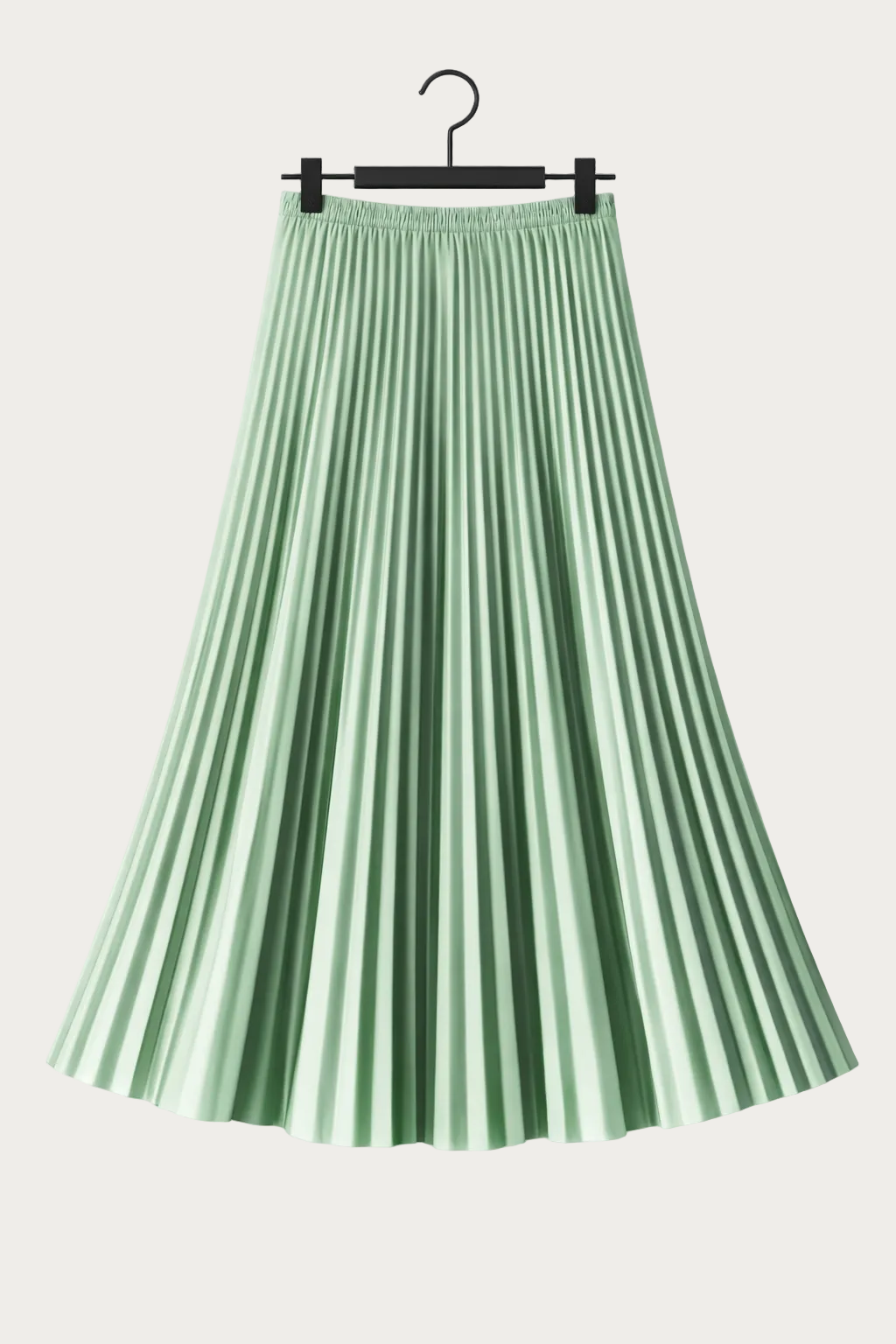 Jupe plissée vert d'eau satinée pour femme, ideale pour composer une tenue EVJF fraiche et élégante.