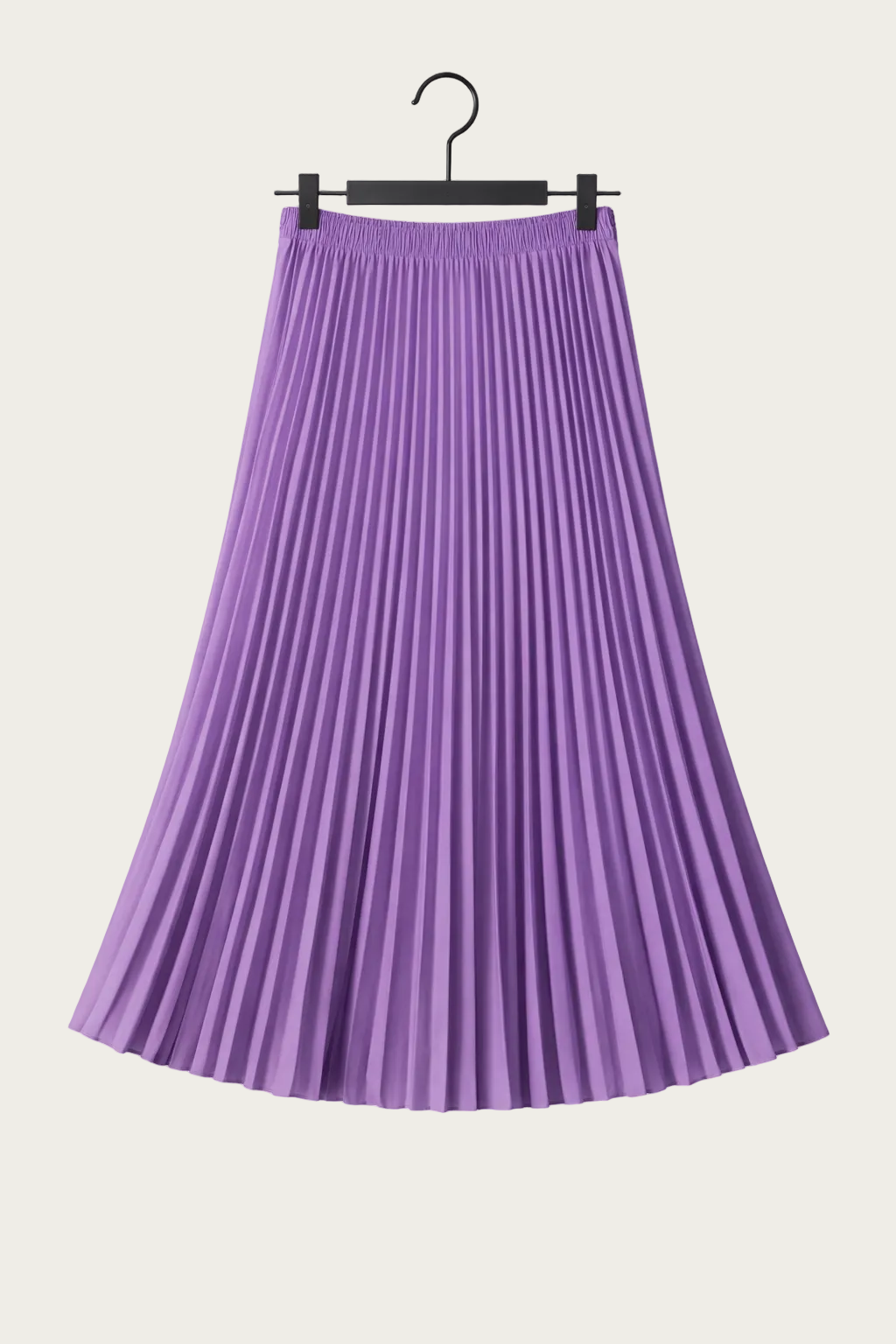 Jupe plissee violette pour femme, ideale pour une tenue EVJF elegante et tendance.